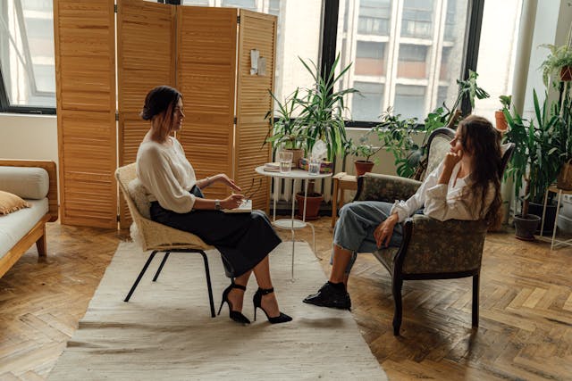 What Happens in an Intensive Outpatient Program? A Step-by-Step Look